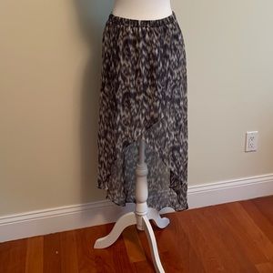 Express Overlay Skirt
